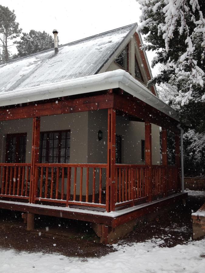 Laragh-On-Hogsback Villa Exterior photo